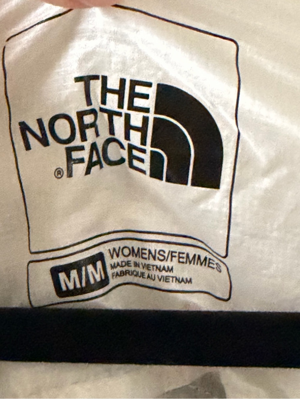The North Face Women's Black Front White Sleeve Quilted Jacket - Picture 3 of 4